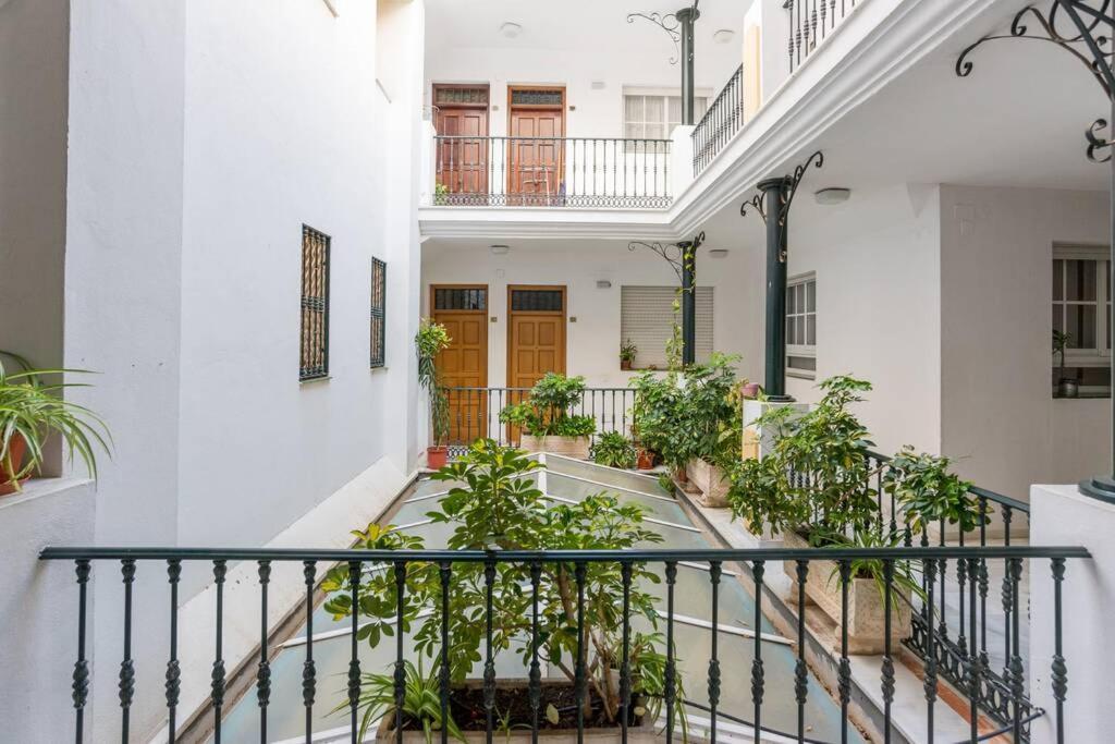 Tgh/ Malaga Centro Carreteriaアパートメント エクステリア 写真